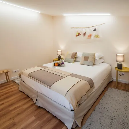 Lis Hotel *