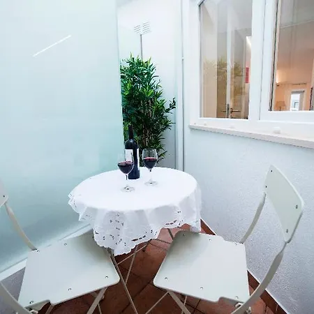 Apartment Lis