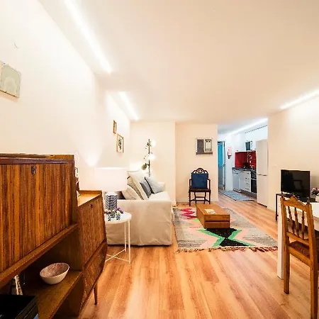 Lis Apartment *
