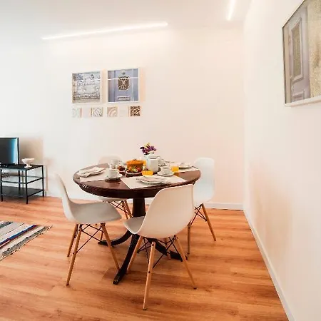 Lis Apartment